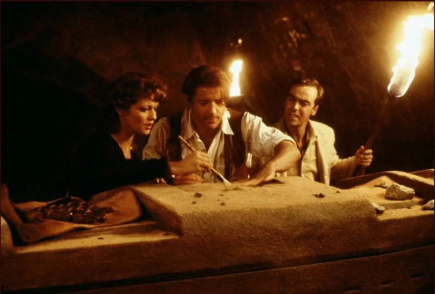 Режиссер «Восстания зловещих мертвецов» снимет перезапуск «Мумии»