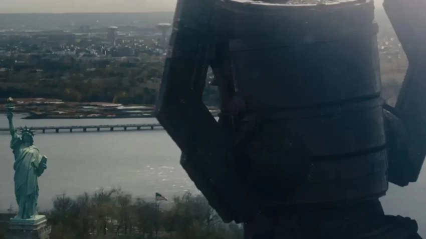 Костюм Галактуса в «Фантастической четвёрке» создавали с помощью практических деталей