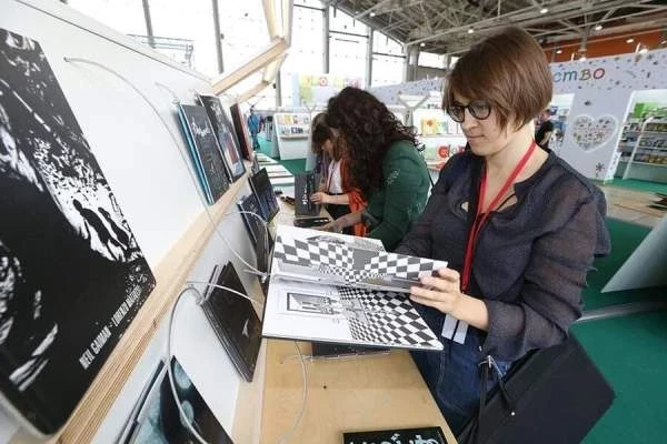 Почему взрослые читают комиксы: Разрушаем стереотипы – Портал статей