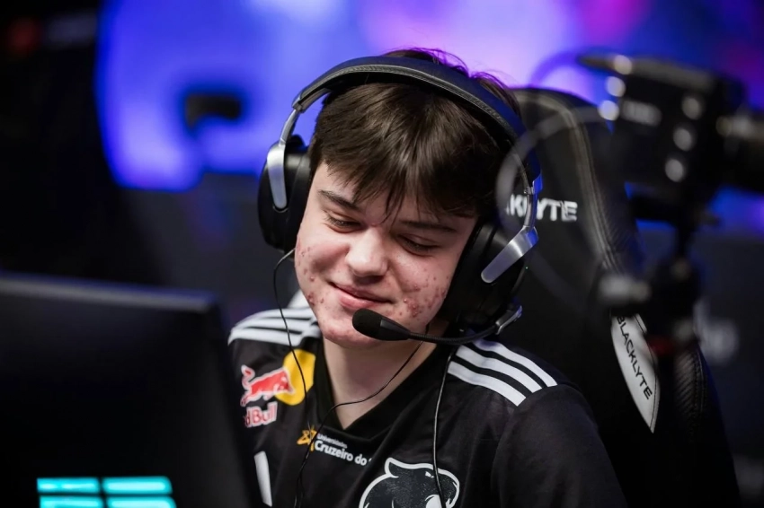 Рассуждение снайпера FURIA Данила "molodoy" Голубенко о пинге в CS2 в Казахстане