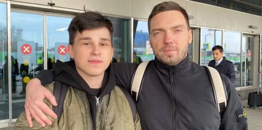 Игрок asdekor_r назвал Helm of the Dominator метой TI14 и отметил Pipe на Chen по Dota 2