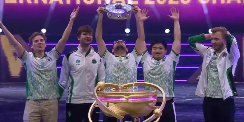 Team Falcons стала чемпионом The International 14 по Dota 2 — в тяжёлой борьбе команда обыграла Xtreme